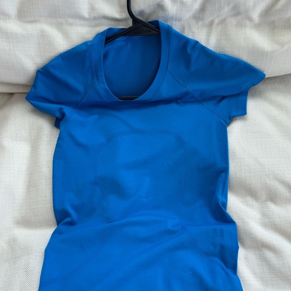 lululemon athletica Tops - Lululemon short sleeve